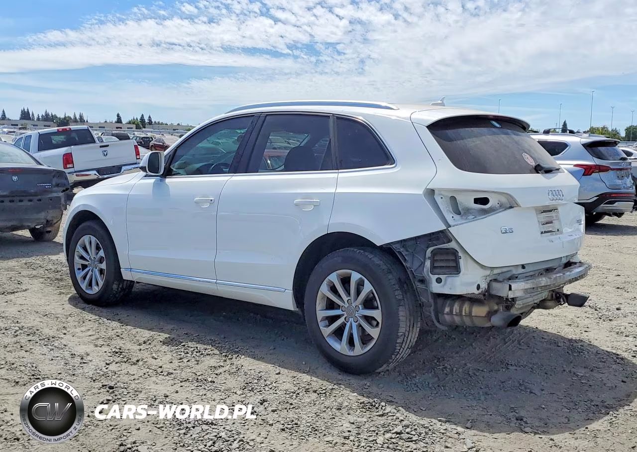 2014 Audi Q5 Premium VIN:WA1CFAFP4EA031835 - 2