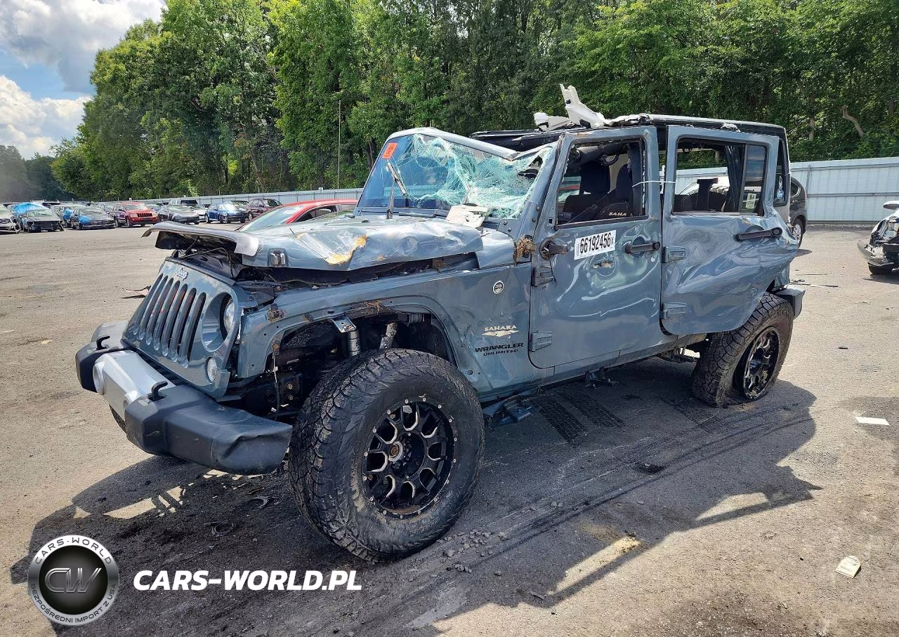 2015 Jeep Wrangler Unlimited Sahara VIN:1C4BJWEG5FL546024 - 1