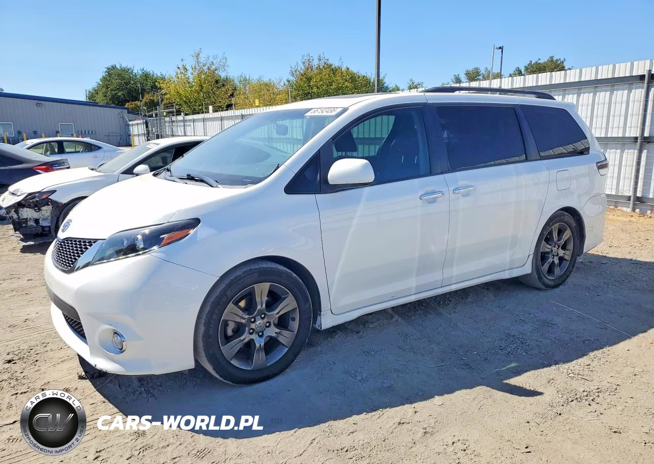 2016 Toyota Sienna Se