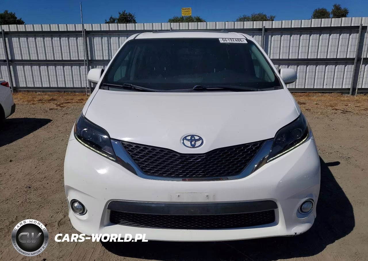 2016 Toyota Sienna Se VIN:5TDXK3DC1GS710207 - 5