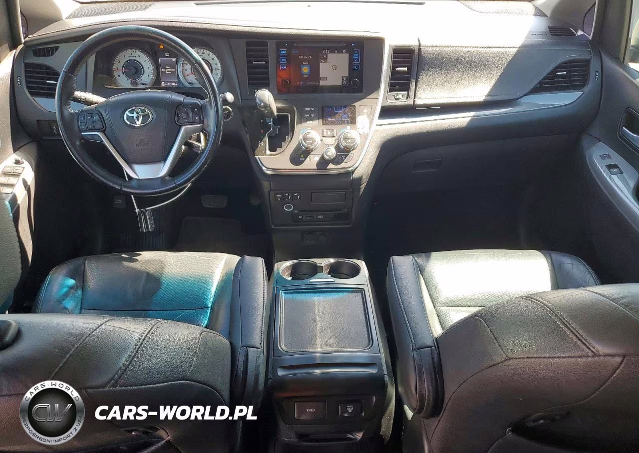 2016 Toyota Sienna Se VIN:5TDXK3DC1GS710207 - 8