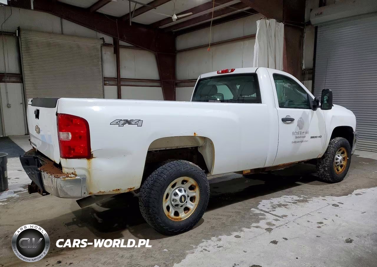 2014 Chevrolet Silverado K3500 VIN:1GC3KZCG1EF183580 - 3