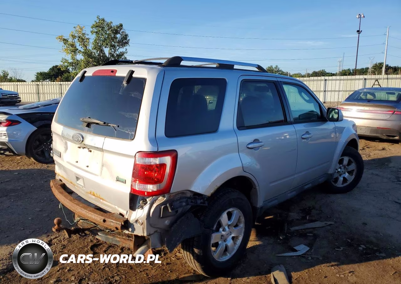 2010 Ford Escape Limited VIN:1FMCU0EG3AKC71854 - 3
