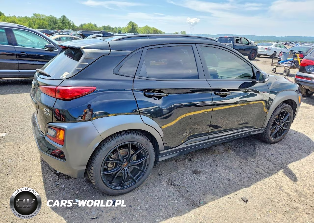 2021 Hyundai Kona Night VIN:KM8K6CA58MU712804 - 3