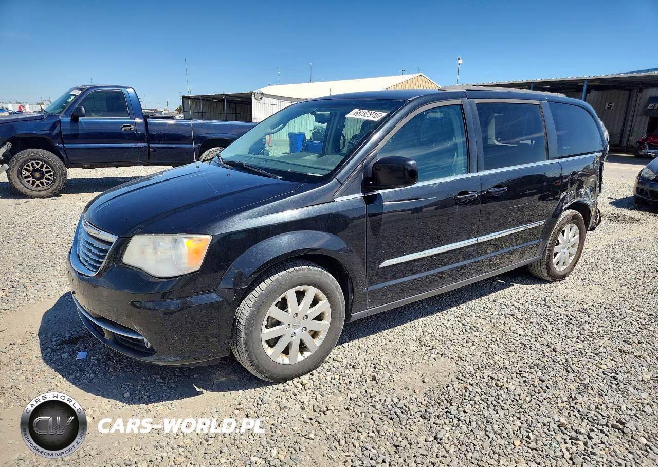 2014 Chrysler Town & Country Touring