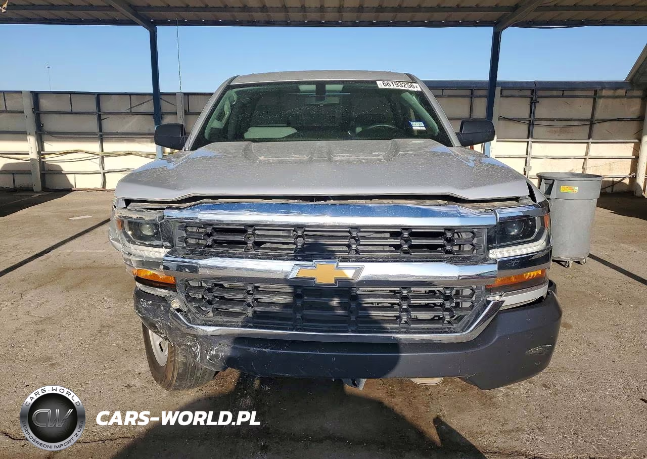 2018 Chevrolet Silverado VIN:1GCRCNEH2JZ138095 - 5