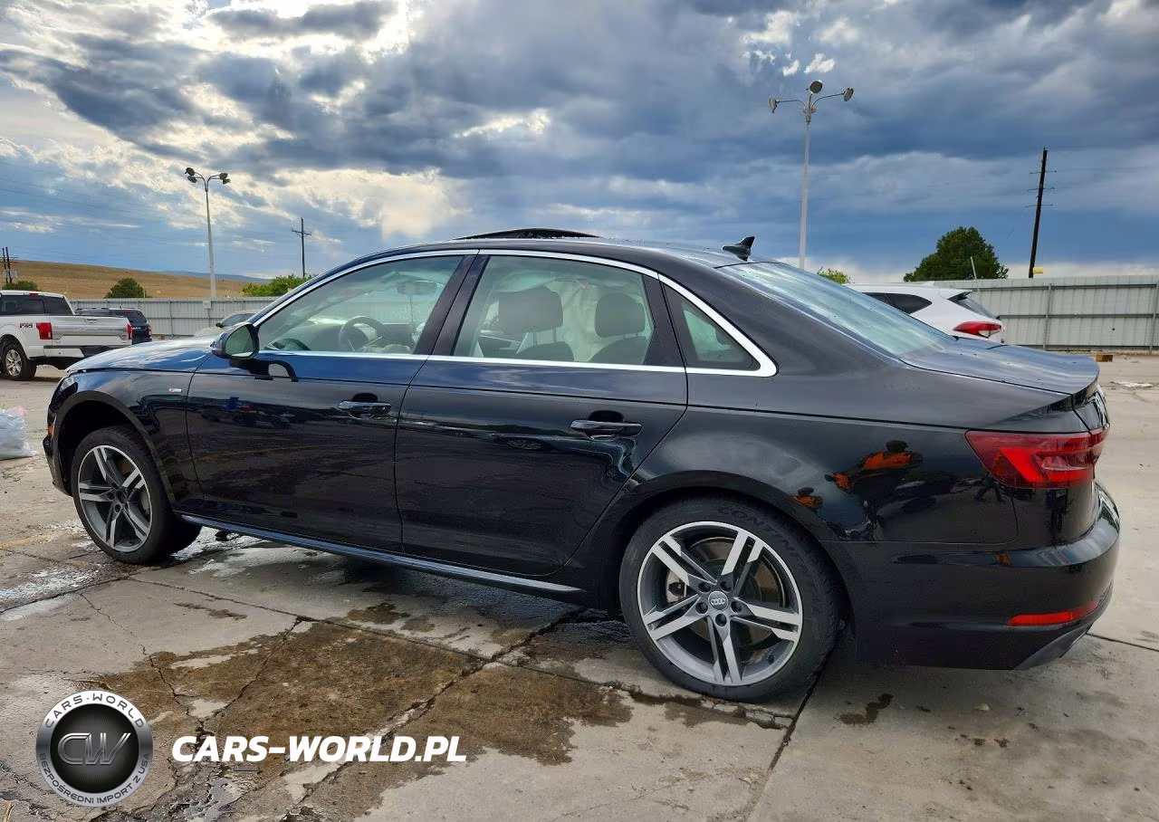 2018 Audi A4 Premium Plus VIN:WAUENAF45JA137273 - 2