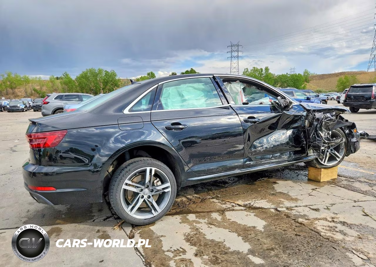 2018 Audi A4 Premium Plus VIN:WAUENAF45JA137273 - 3
