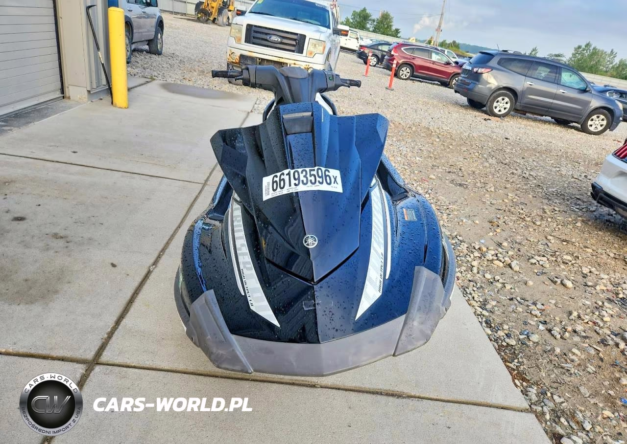 2016 Yamaha Jet Ski VIN:YAMA1402L516 - 2