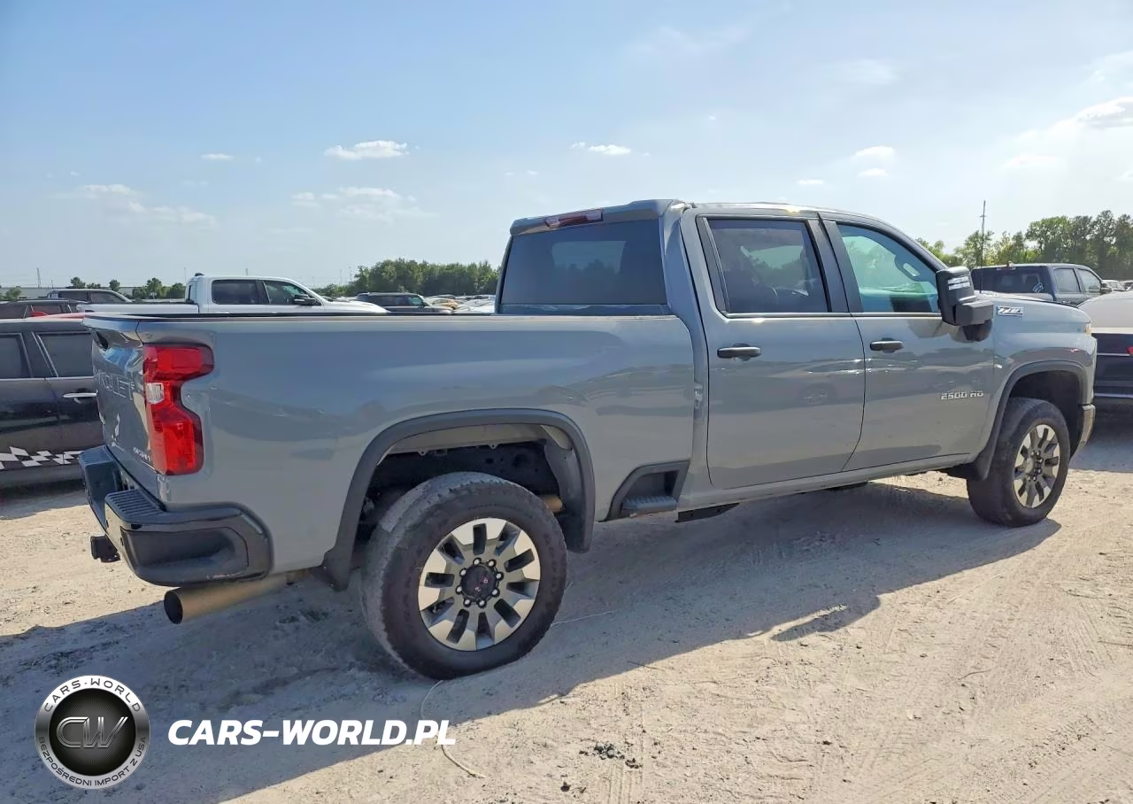 2025 Chevrolet Silverado 2500Hd 4Wd Standard Bed Custom VIN:2GC4KMEY4S1153750 - 3
