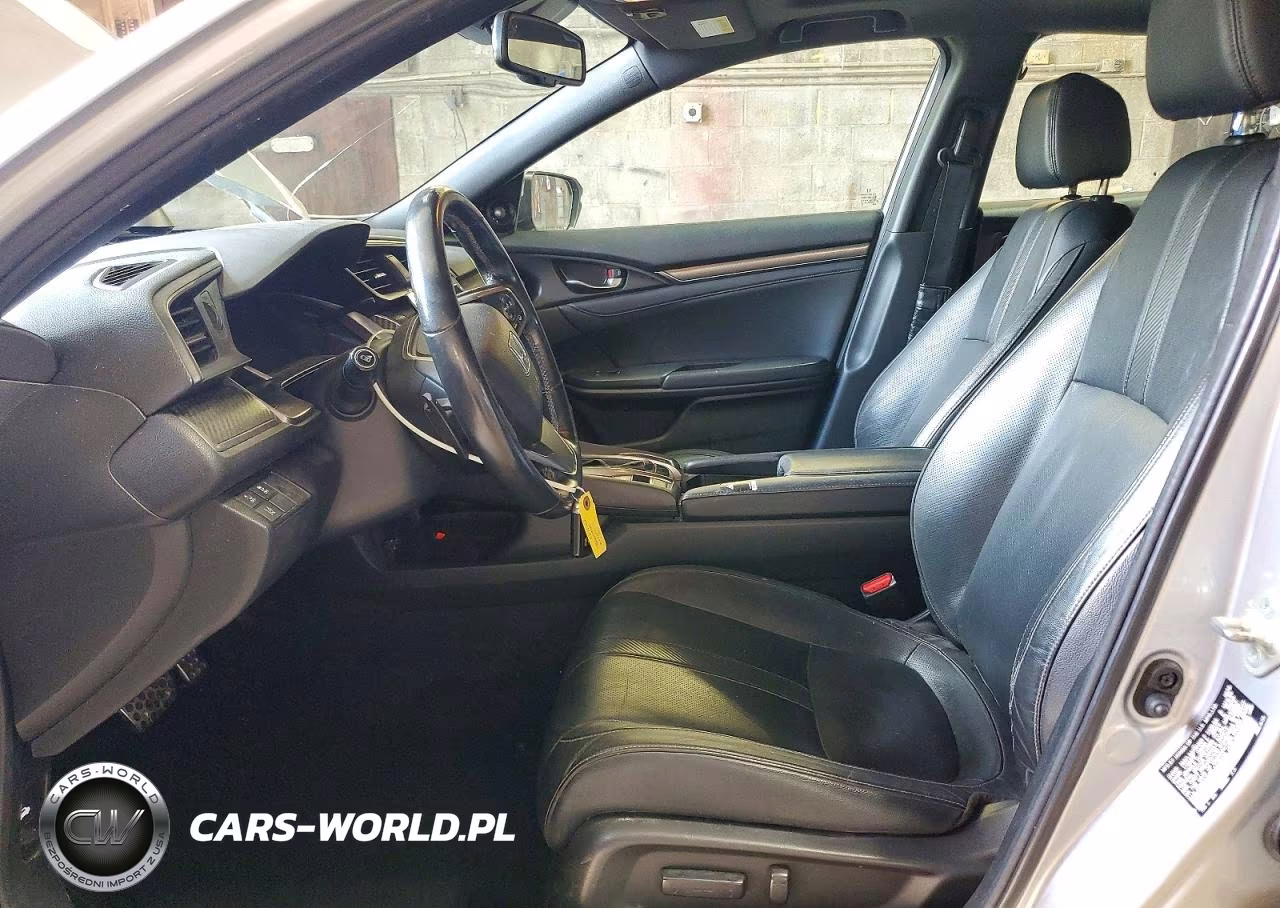 2018 Honda Civic Sport Touring VIN:SHHFK7H9XJU236446 - 7