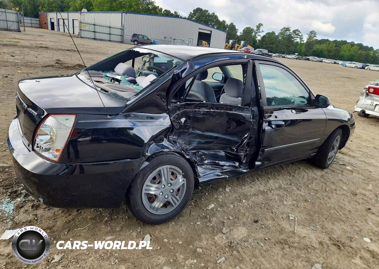 2004 Hyundai Elantra Gls VIN:KMHDN46D24U808865 - 3