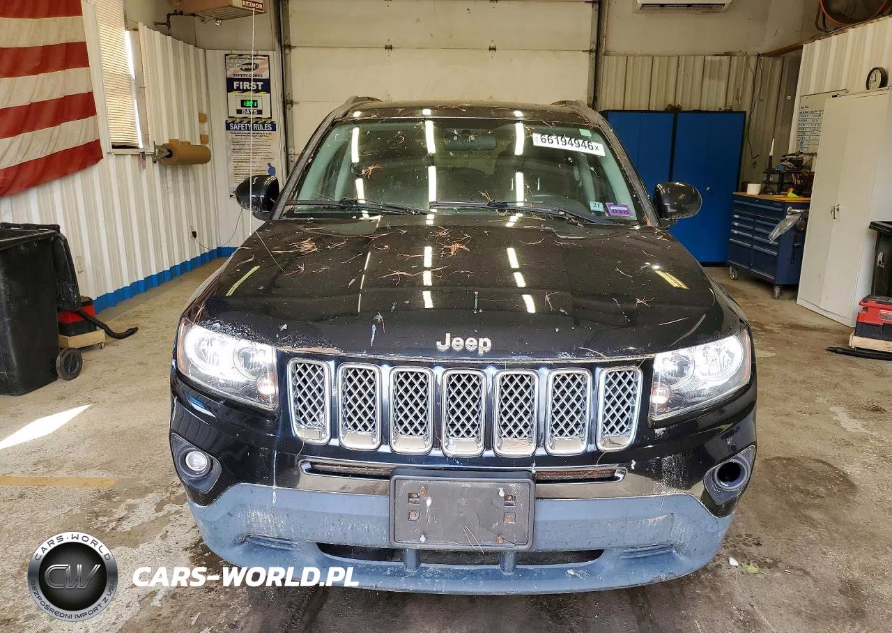 2015 Jeep Compass Latitude VIN:1C4NJDEB8FD412561 - 5