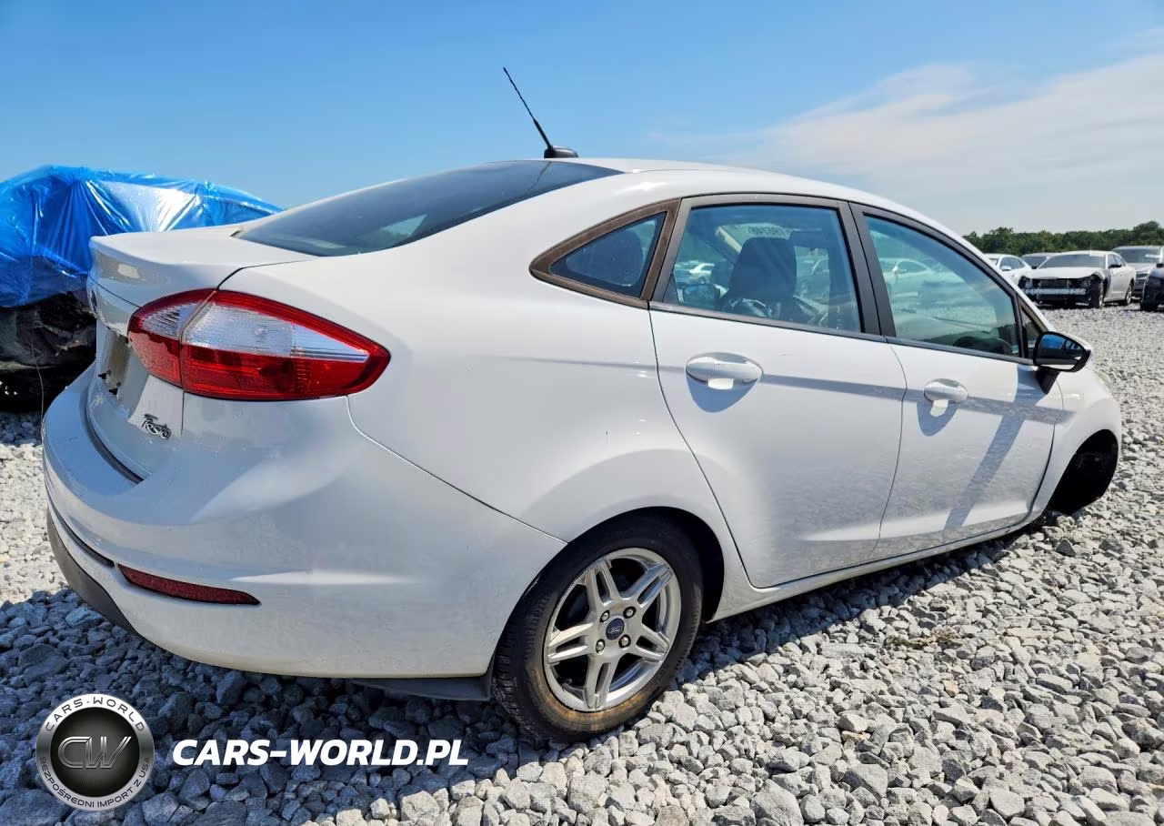 2019 Ford Fiesta Se VIN:3FADP4BJ7KM139705 - 3