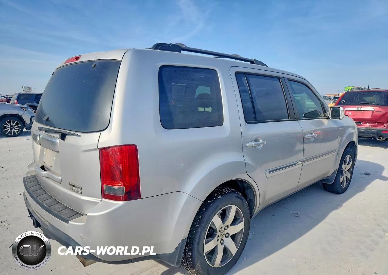 2013 Honda Pilot Touring VIN:5FNYF4H93DB043136 - 3