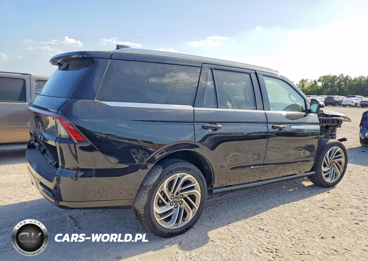 2025 Lincoln Navigator Reserve VIN:5LMJJ2LG3SEL07862 - 3
