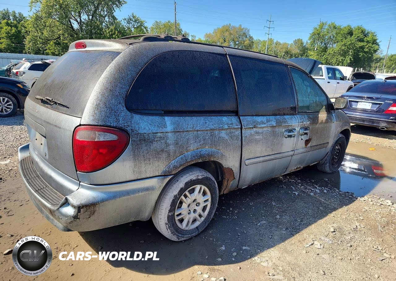 2005 Dodge Grand Caravan Se VIN:2D4GP24R65R146675 - 3