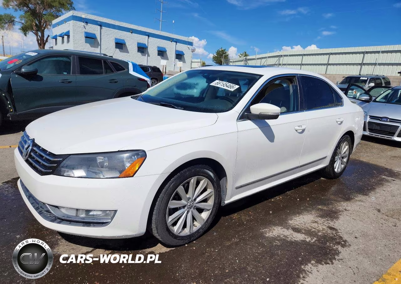 2012 Volkswagen Passat Sel