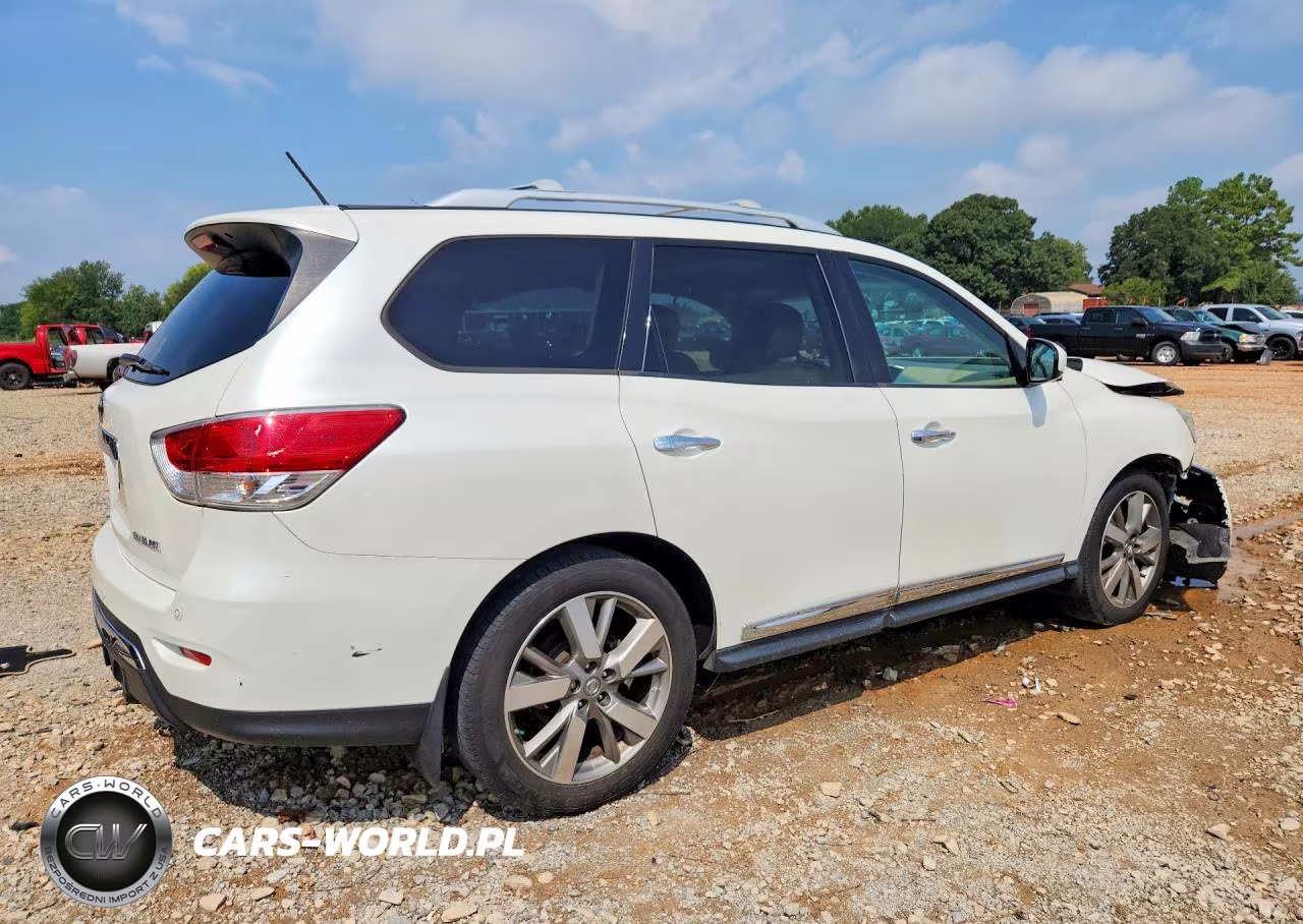 2015 Nissan Pathfinder S VIN:5N1AR2MN8FC711444 - 3