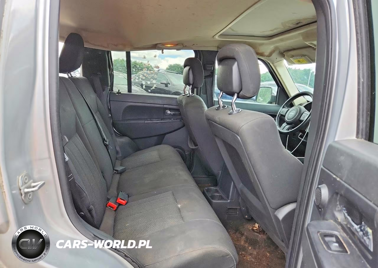 2011 Jeep Liberty Sport VIN:1J4PN2GK8BW591515 - 11