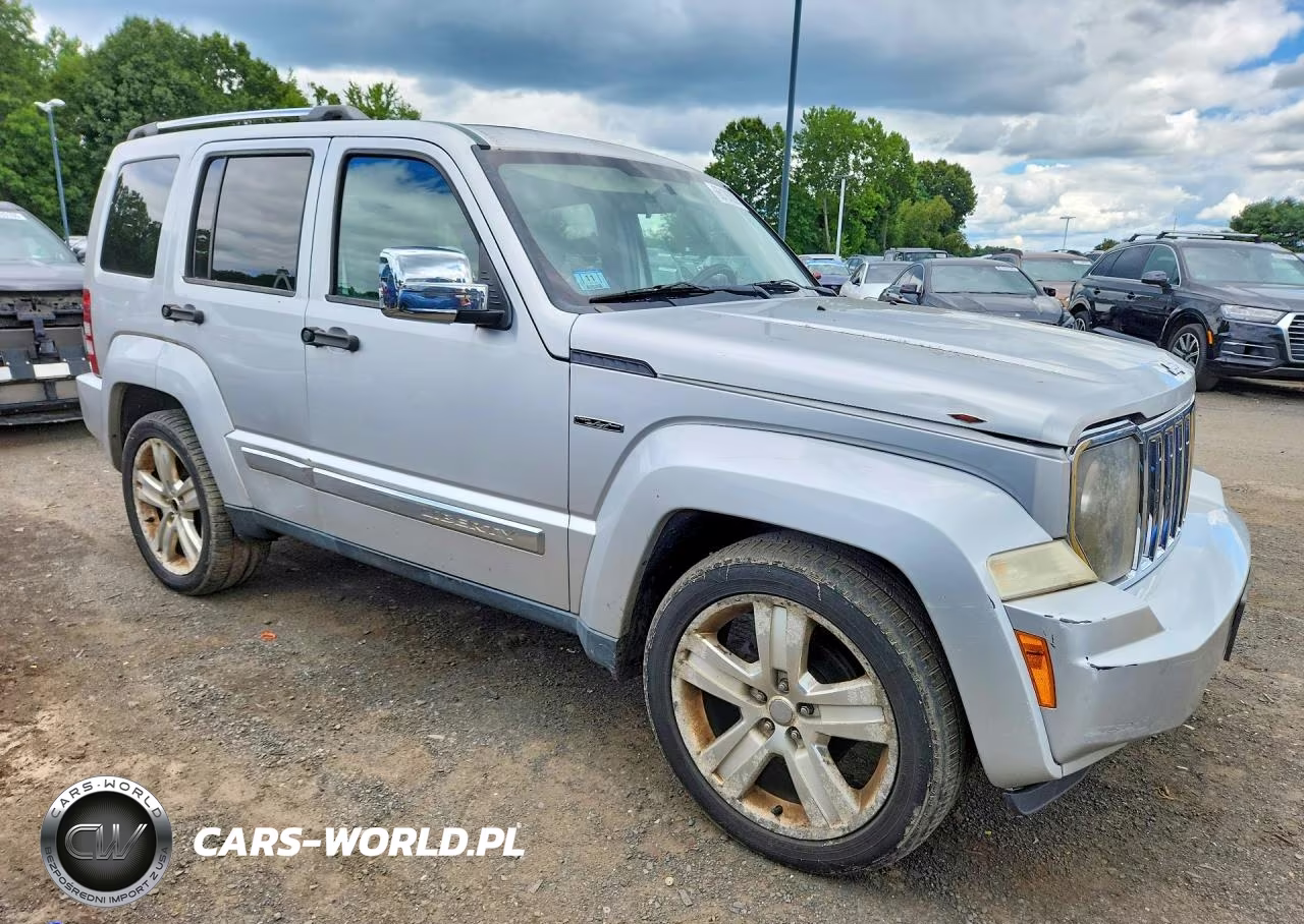2011 Jeep Liberty Sport VIN:1J4PN2GK8BW591515 - 4