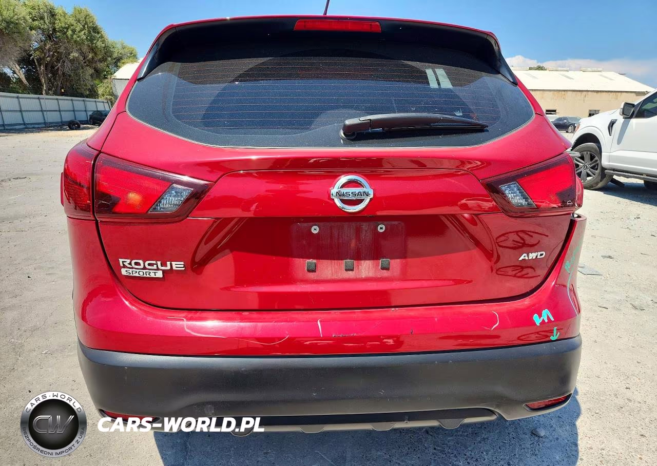 2018 Nissan Rogue Sport S VIN:JN1BJ1CR1JW257918 - 6