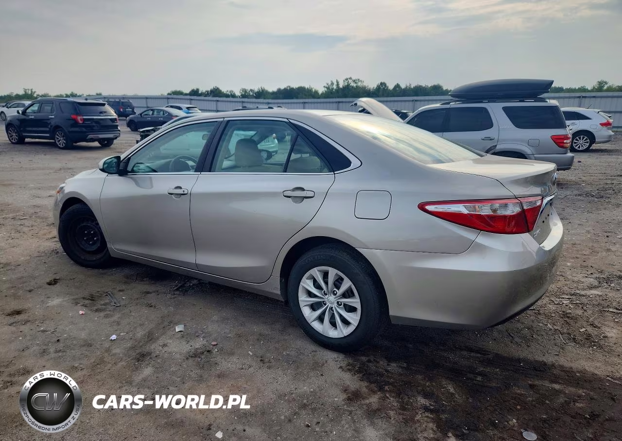 2016 Toyota Camry Le VIN:4T4BF1FK7GR566263 - 2