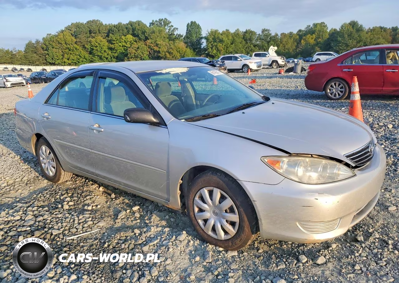 2005 Toyota Camry Standard VIN:4T1BE32K75U608152 - 4