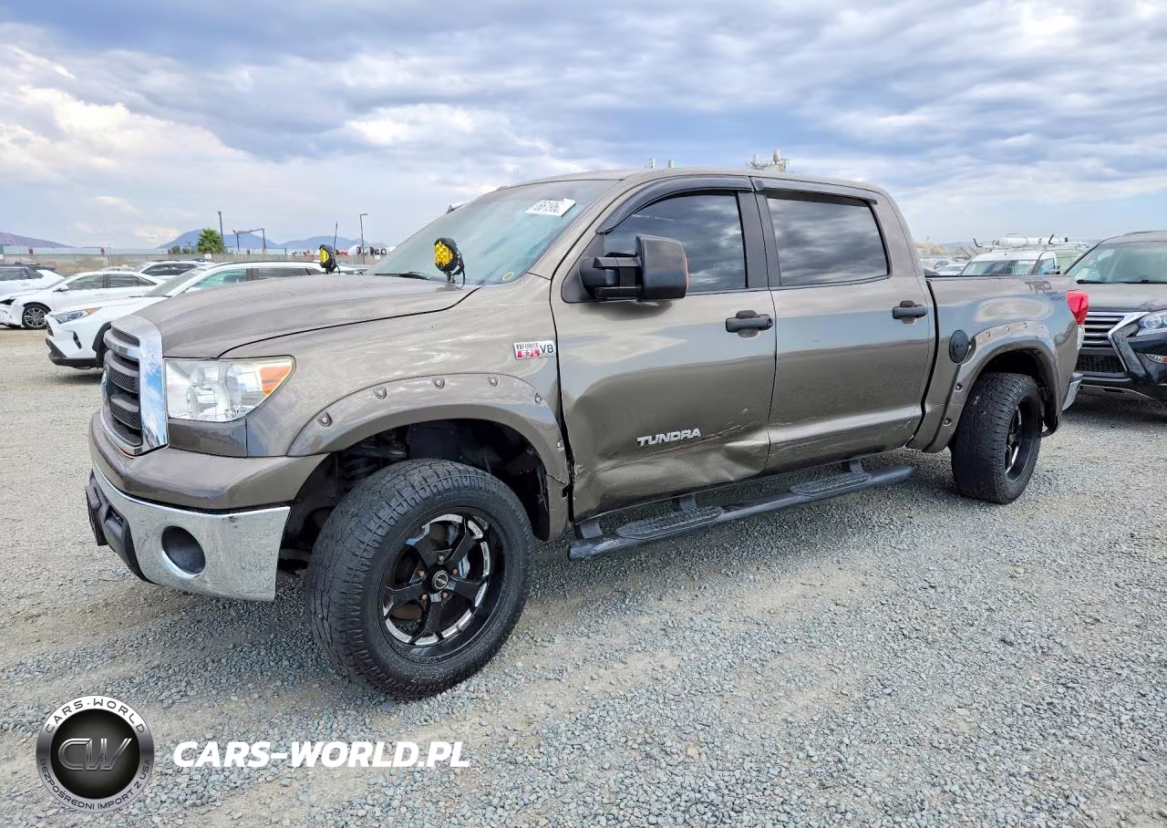 2012 Toyota Tundra Crewmax Sr5 – zdjęcie 1 z 12