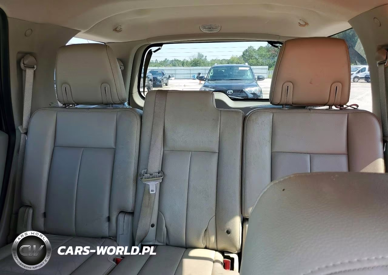 2012 Ford Expedition Xlt VIN:1FMJU1H57CEF41421 - 10