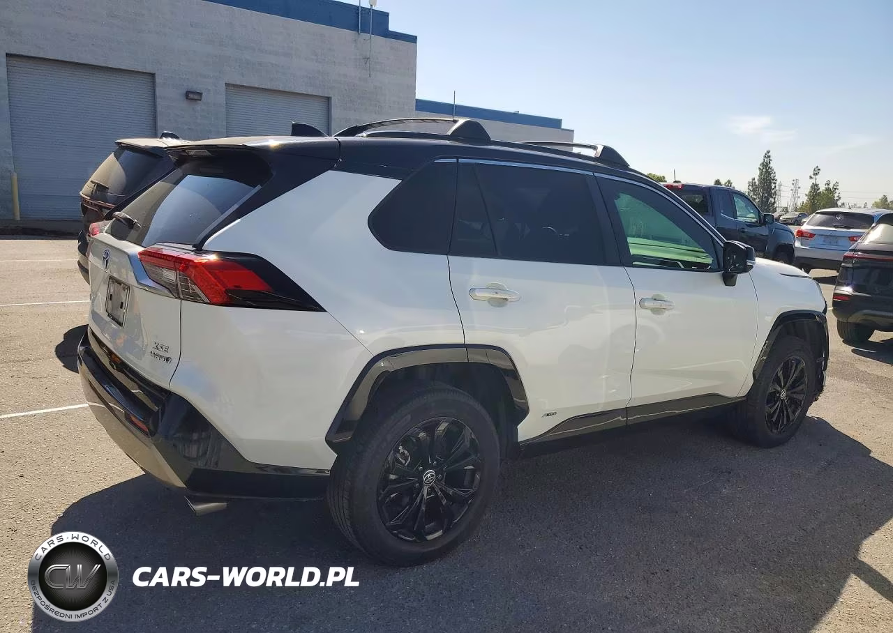 2022 Toyota Rav4 Xse VIN:JTME6RFV9ND527238 - 3