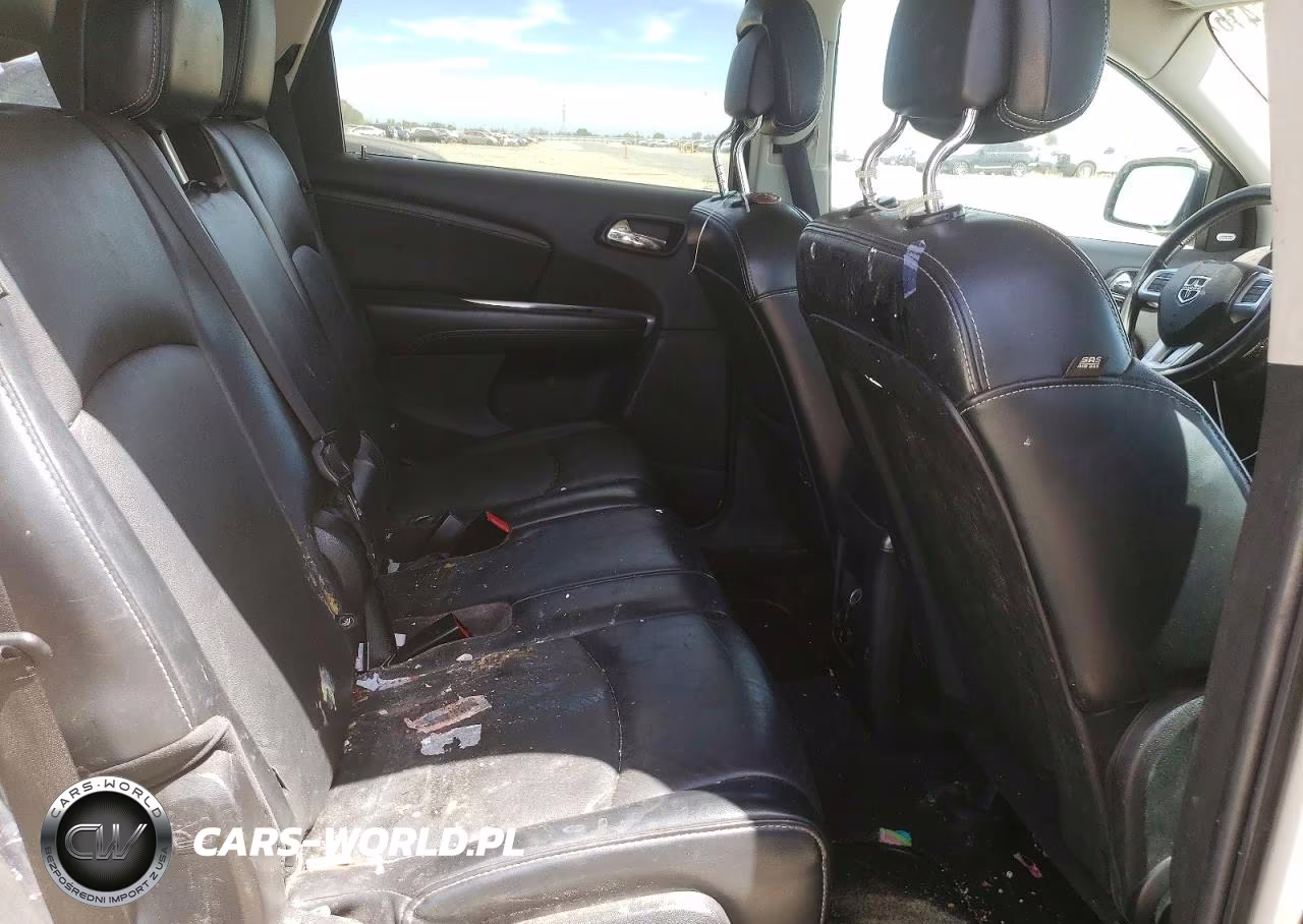 2012 Dodge Journey Crew VIN:3C4PDDDG5CT283634 - 10