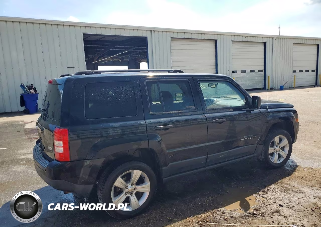 2015 Jeep Patriot Latitude VIN:1C4NJRFBXFD154247 - 3