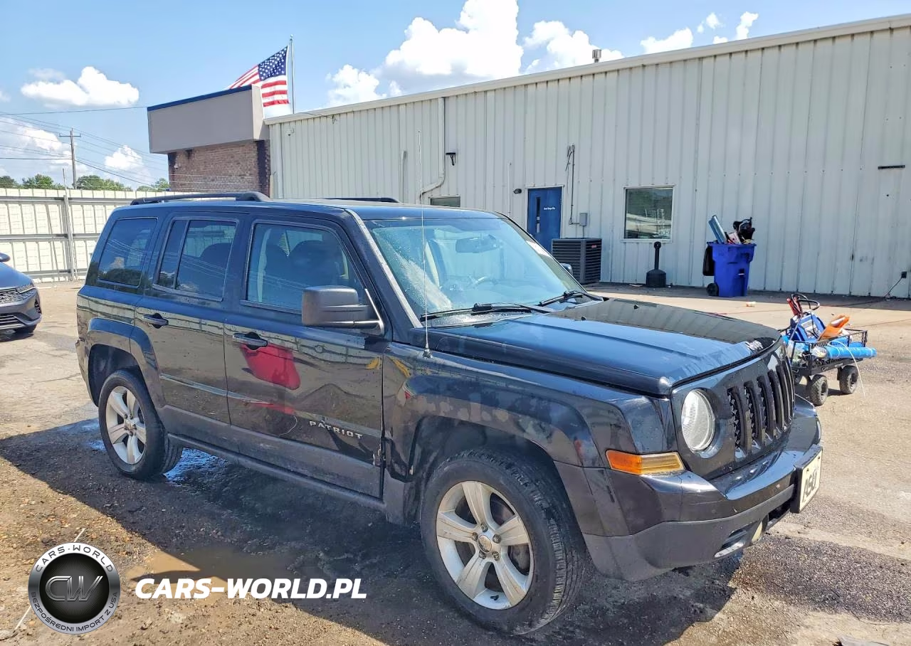 2015 Jeep Patriot Latitude VIN:1C4NJRFBXFD154247 - 4