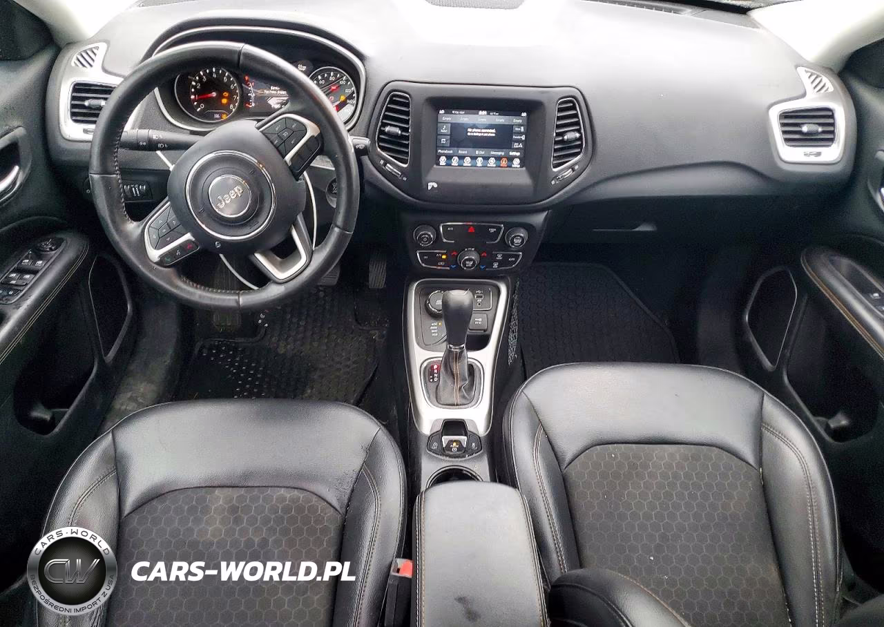 2019 Jeep Compass Latitude VIN:3C4NJDBB3KT629587 - 8