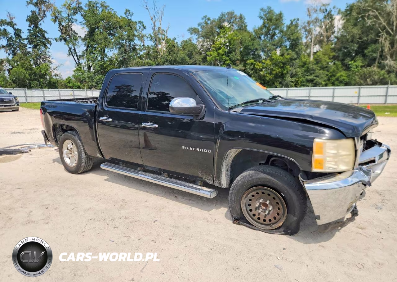 2013 Chevrolet Silverado C1500 Lt VIN:3GCPCSE0XDG145560 - 4