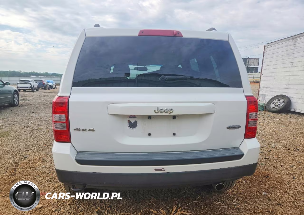 2014 Jeep Patriot Latitude VIN:1C4NJRFB5ED687704 - 6