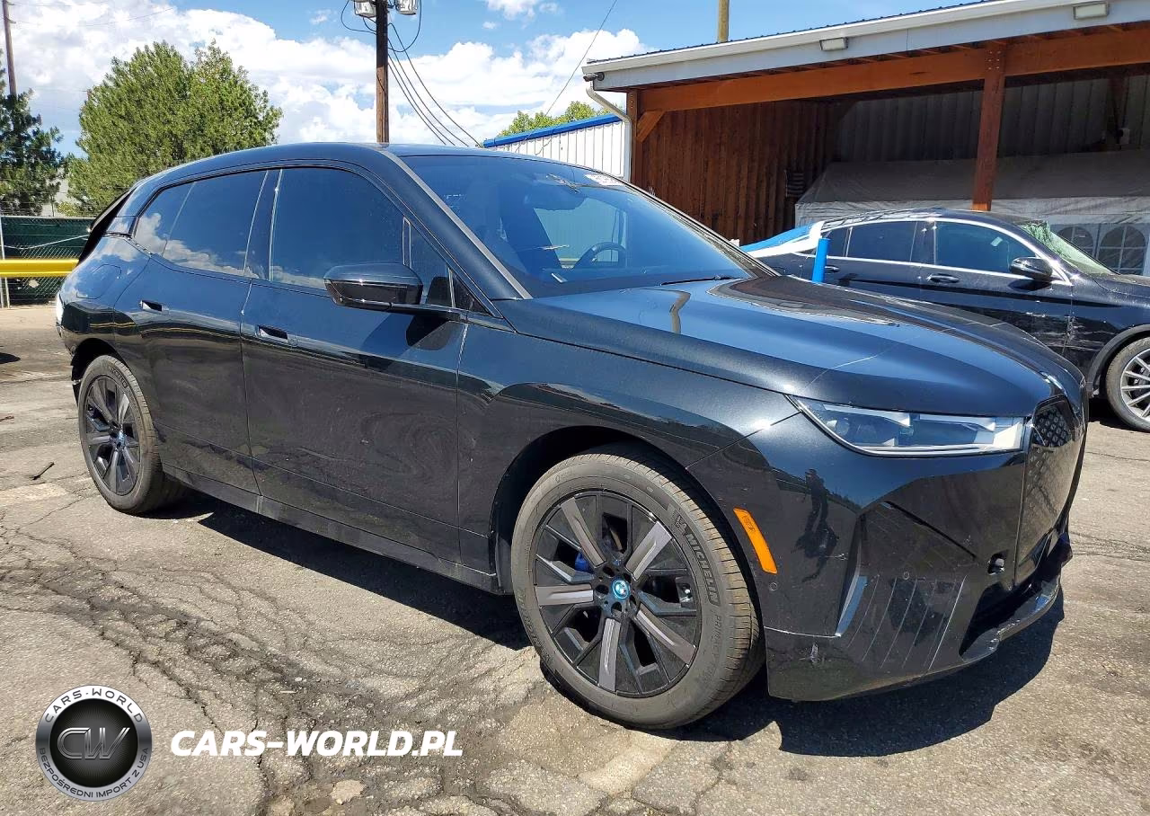 2024 BMW Ix xDrive50 VIN:WB523CF07RCP85536 - 4