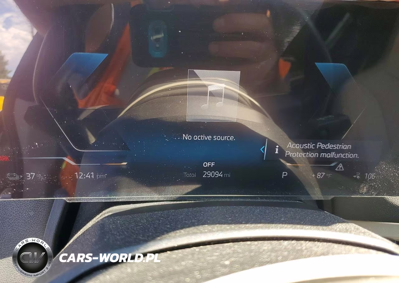 2024 BMW Ix xDrive50 VIN:WB523CF07RCP85536 - 9