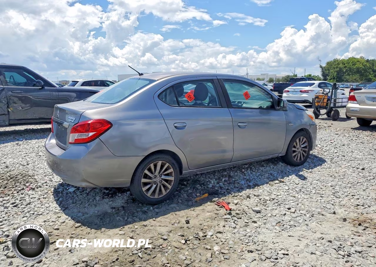2018 Mitsubishi Mirage G4 Es VIN:ML32F3FJ0JHF07997 - 3