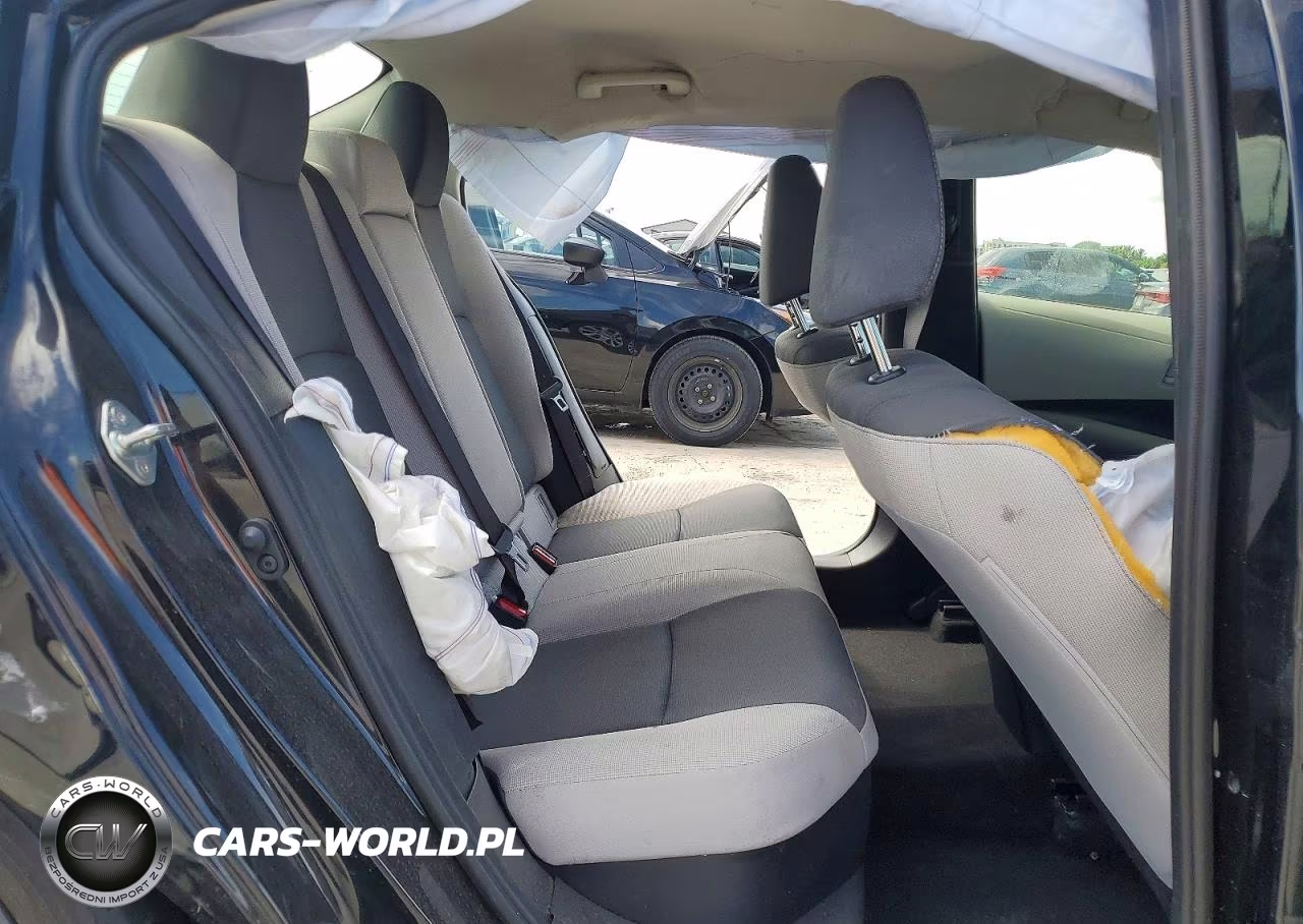 2025 Toyota Corolla Hybrid Le VIN:JTDBCMFE2SJ047697 - 10