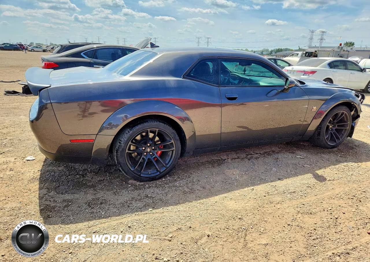 2022 Dodge Challenger R-T Scat Pack VIN:2C3CDZFJ8NH155506 - 3