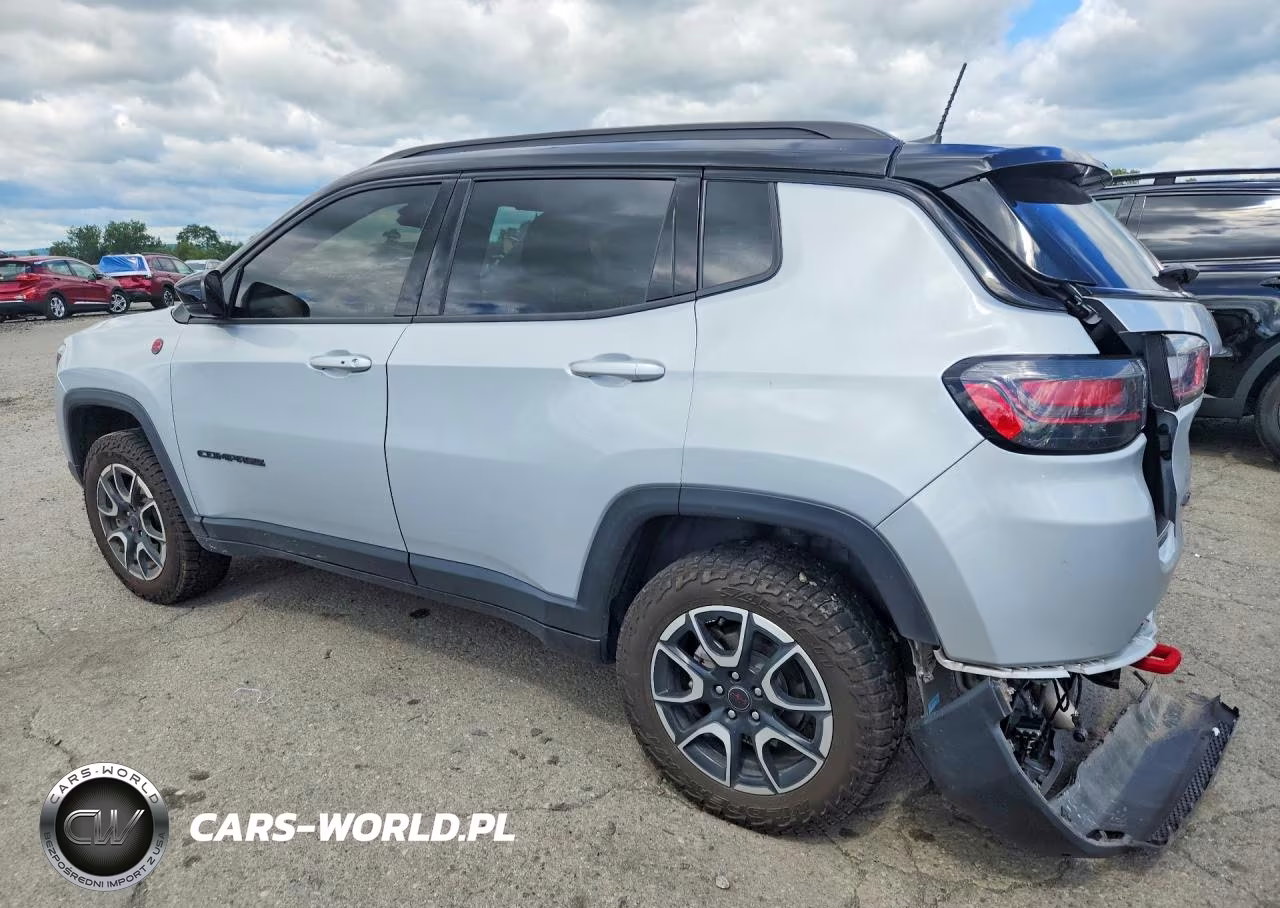 2025 Jeep Compass Trailhawk VIN:3C4NJDDN9ST508733 - 2