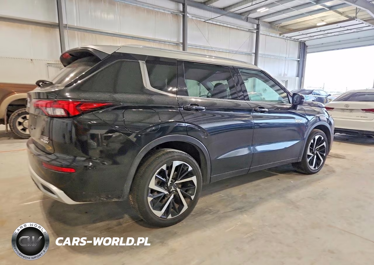 2024 Mitsubishi Outlander Sel VIN:JA4T5WA98RZ041140 - 3
