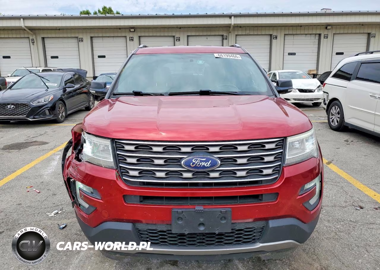 2017 Ford Explorer Xlt VIN:1FM5K8D85HGD14630 - 5
