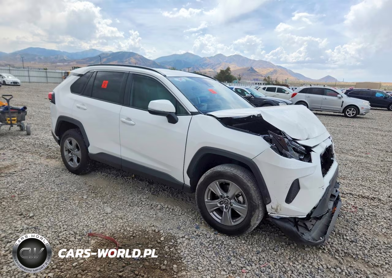 2025 Toyota Rav4 Xle VIN:2T3P1RFV2SW601203 - 4