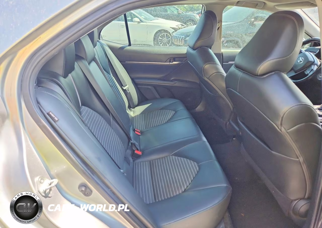 2021 Toyota Camry Se VIN:4T1G11AK5MU573729 - 10