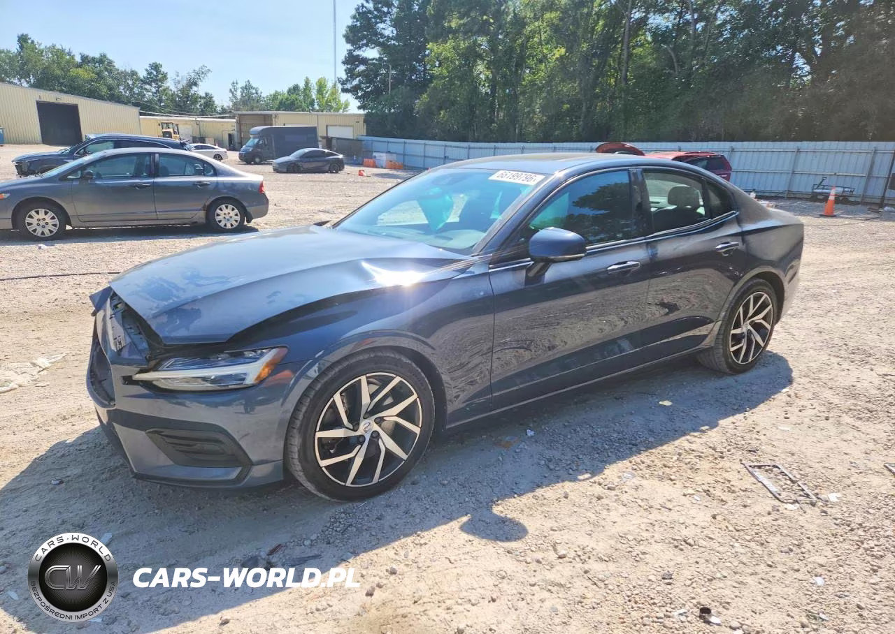 2019 Volvo S60 T6 Momentum VIN:7JRA22TK6KG010969 - 1