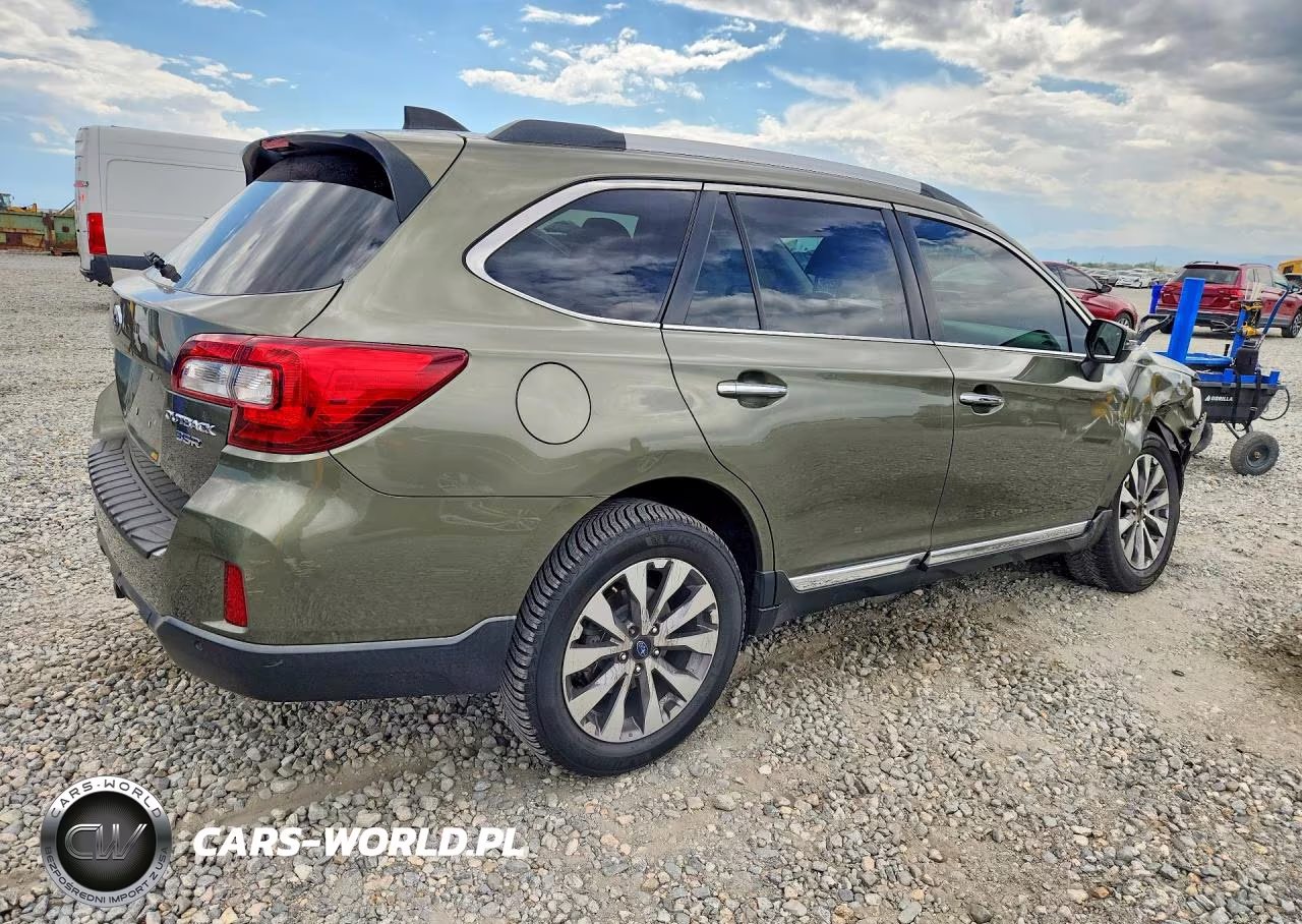 2017 Subaru Outback Touring VIN:4S4BSETC3H3330758 - 3