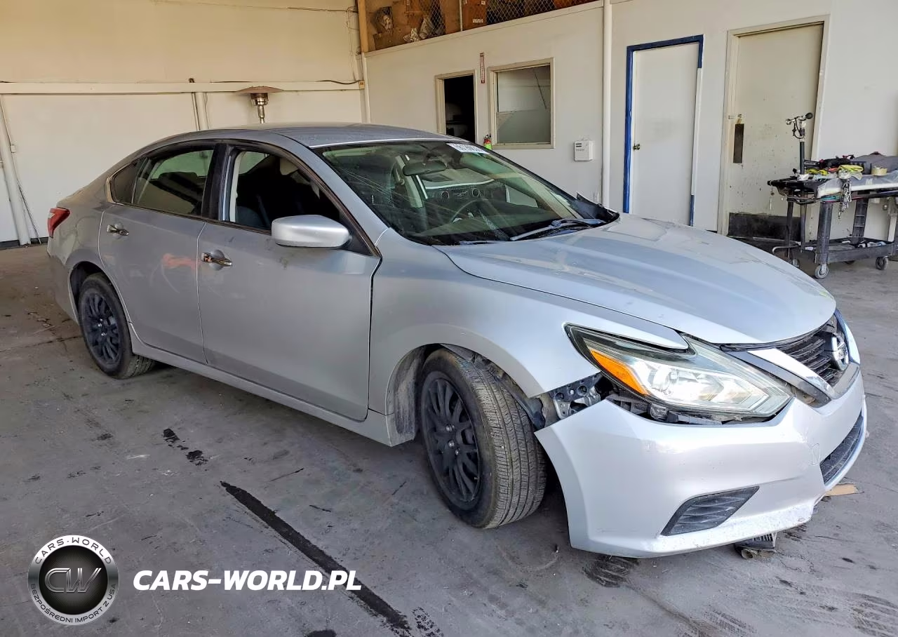 2017 Nissan Altima 2.5 S VIN:1N4AL3AP0HN338186 - 4